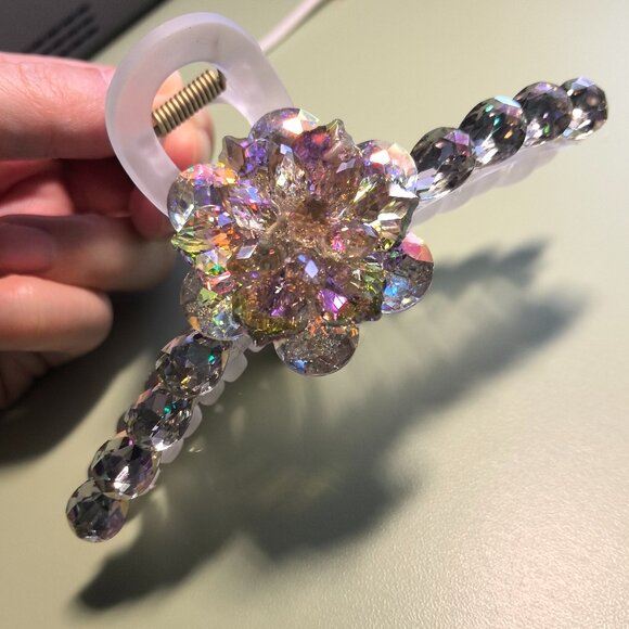 Handmade Crystal hair claw clip - Picture 1 of 6